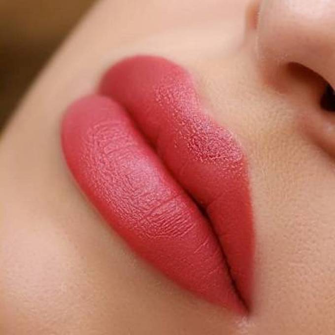 How Do Scarless Lip Filler Injections Work?