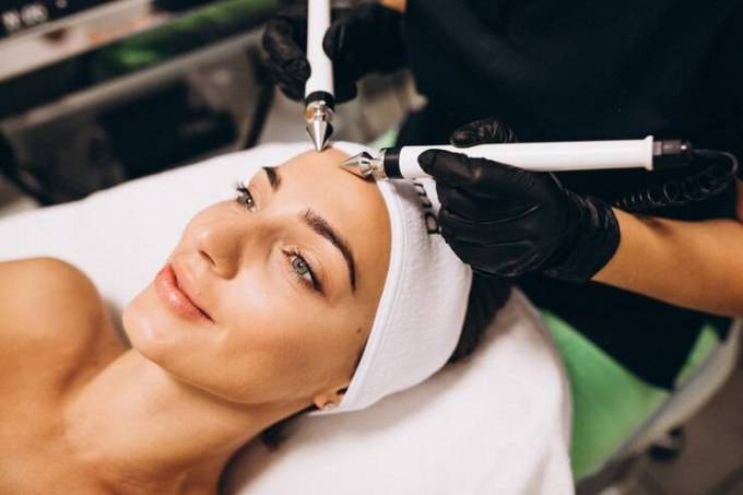 Is Mesotherapy Suitable for Sensitive Skin?