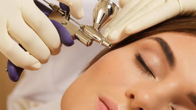 Does Oxygejavascript:;n Facial Really Make Skin Glow?