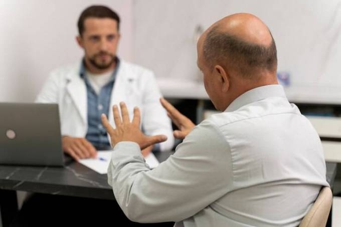Is Hair Transplant Safe for Thinning Hair?