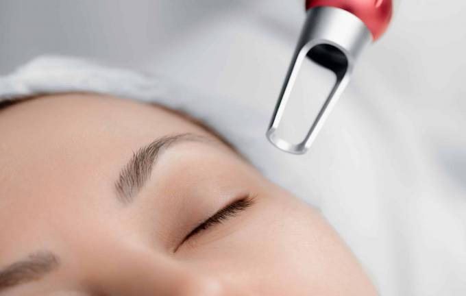 How Does Pico Laser Treatment Improve Skin Texture?