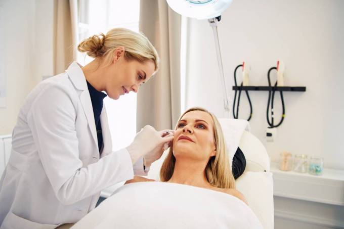 How Can the Best Dermatology Help Your Skin?