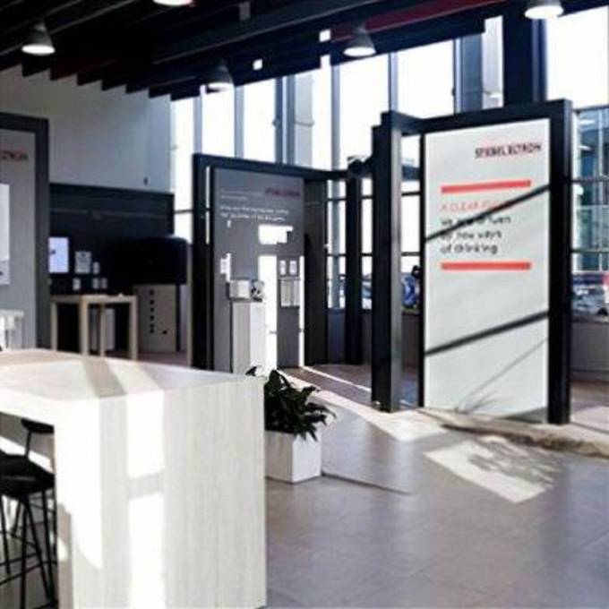 Why Professional Cleaning Matters: Trusted Retail & Caf&eacute; Cleaning Services by KEEN2CLEAN4