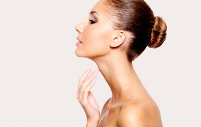 Does Neck Lift Surgery Tighten Neck Muscles?