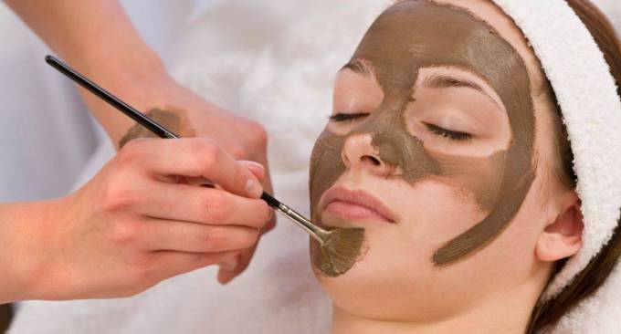 What Does a Cosmelan Peel Treat?