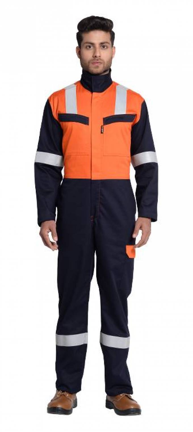 Why Electrical Workers Need Arc-Rated FR Coveralls