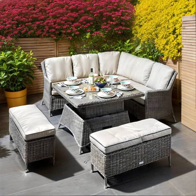 Transform Your Outdoor Space with Stylish and Durable Garden Furniture
